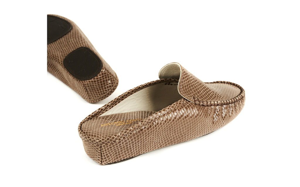 Antonio slippers deals